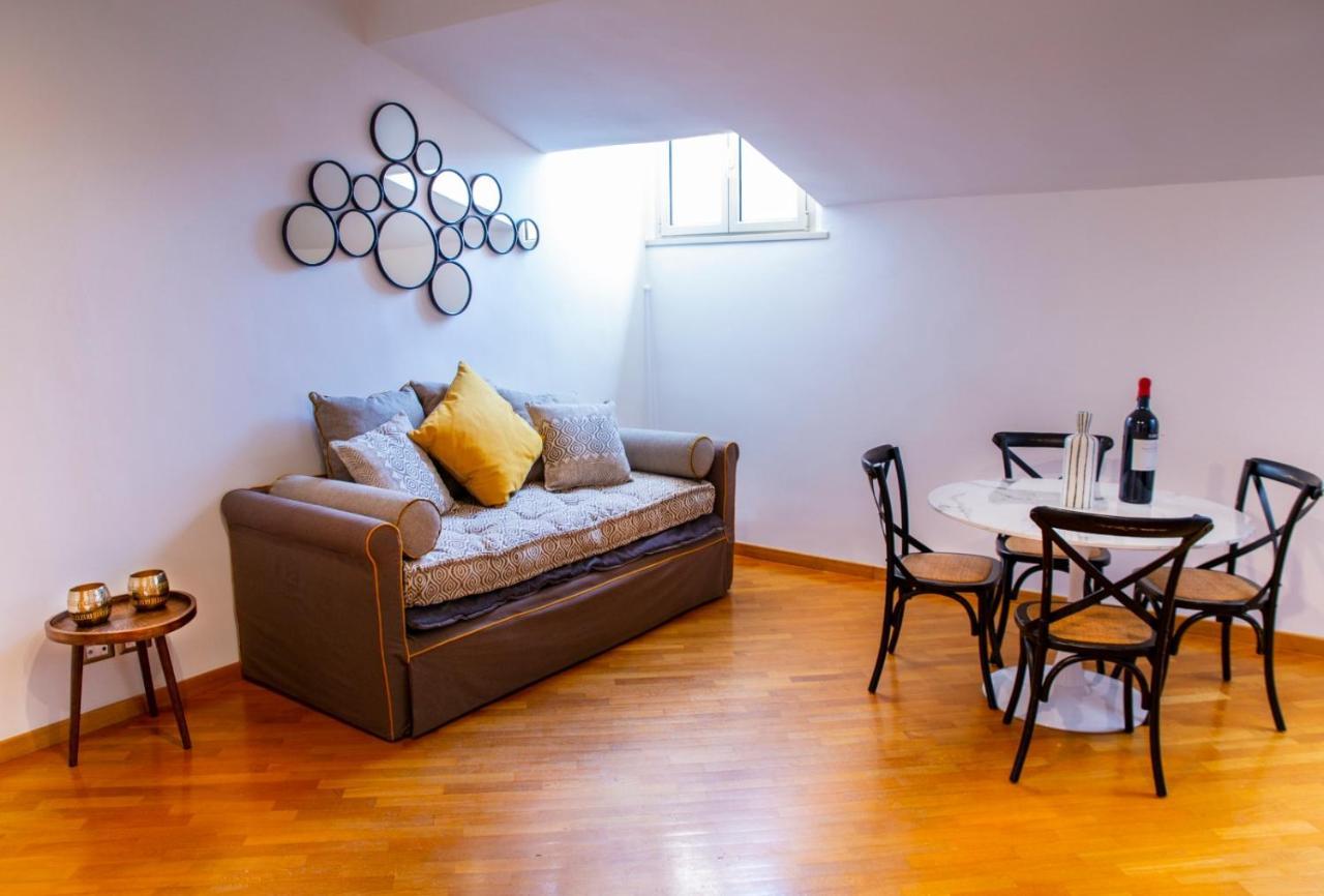 Inn Lucina 35 Рим Екстер'єр фото