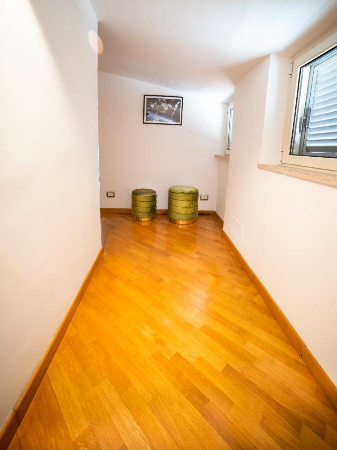 Inn Lucina 35 Рим Екстер'єр фото