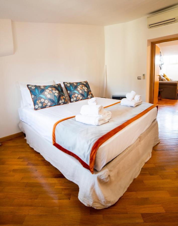 Inn Lucina 35 Рим Екстер'єр фото